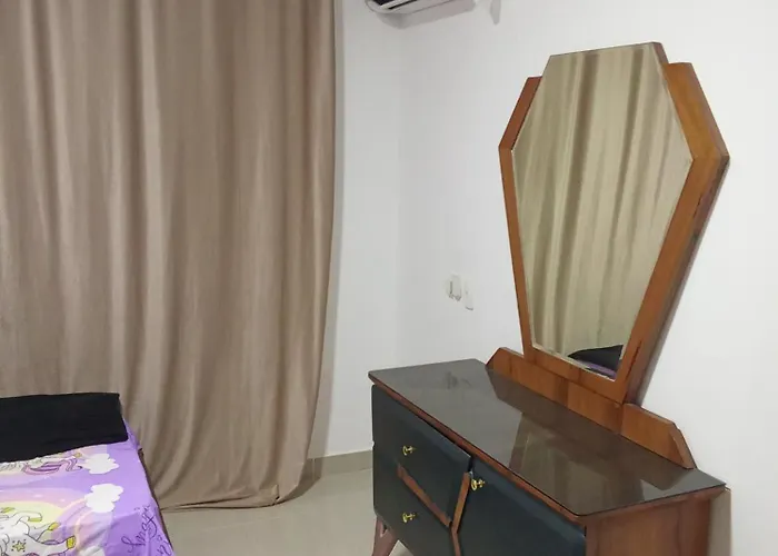 Bulmar Sokhna Alpesi faház Ajn-Szuhna